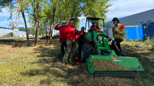 Bozótkéses fűkaszálás